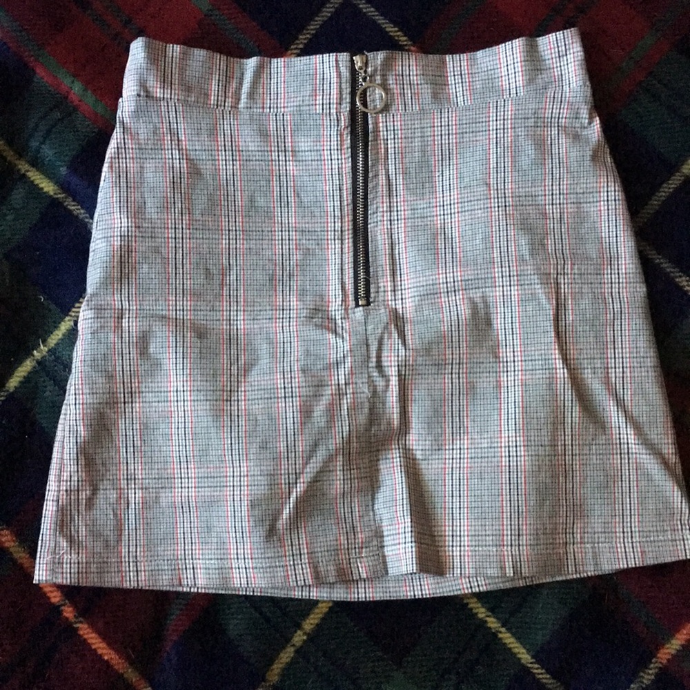 White fawn plaid skirt
